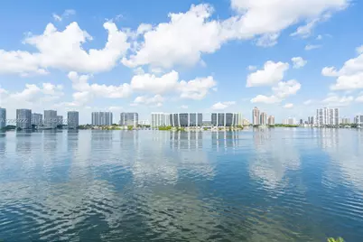 18100 N Bay Rd #308, Sunny Isles Beach, FL 33160 - Photo 34