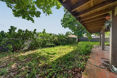 13217 SW 44th Ln, Miami, FL 33175 - Photo 26
