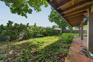 13217 SW 44th Ln, Miami, FL 33175 - Photo 26