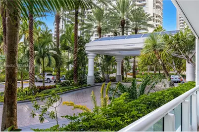 21055 Yacht Club Dr #207, Aventura, FL 33180 - Photo 22