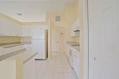 5961 NW Brenda Cir, Port Saint Lucie, FL 34986 - Photo 8