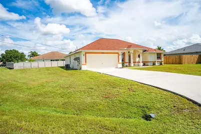 5961 NW Brenda Cir, Port Saint Lucie, FL 34986 - Photo 2