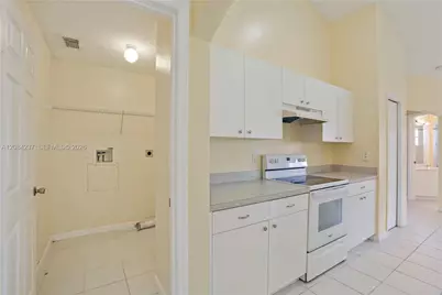 5961 NW Brenda Cir, Port Saint Lucie, FL 34986 - Photo 30
