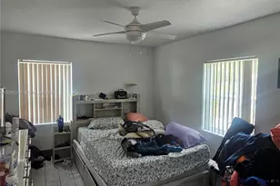 12145 NE 11th Ct, North Miami, FL 33161 - Photo 10