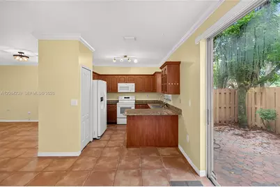 8928 SW 109th Ave, Miami, FL 33176 - Photo 12