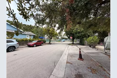 89 NW 34th Ter, Miami, FL 33127 - Photo 4