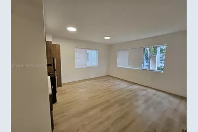 557 Michigan Ave #211 W/PARKING, Miami Beach, FL 33139 - Photo 2