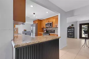 6121 SW 16th St, Plantation, FL 33317 - Photo 4