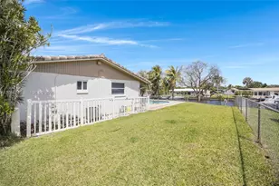 6121 SW 16th St, Plantation, FL 33317 - Photo 54