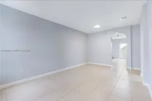 17067 SW 93rd St, Miami, FL 33196 - Photo 18