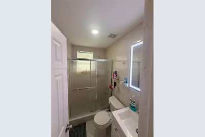 4417 W 11th Ave #43, Hialeah, FL 33012 - Photo 10