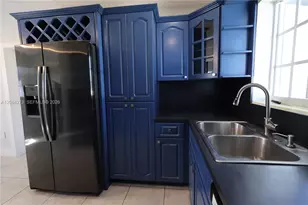 3610 SW 106th Ave, Miami, FL 33165 - Photo 6
