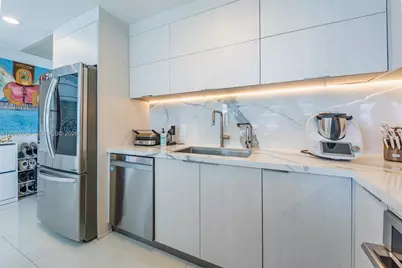 60 SW 13th St #4006, Miami, FL 33130 - Photo 24