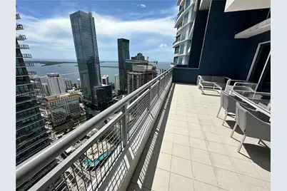 60 SW 13th St #4006, Miami, FL 33130 - Photo 8
