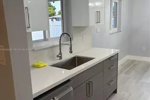 22202 Belinda Ave, Other City - In The State Of Florida, FL 33952 - Photo 8