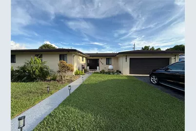 308 NW 19th St #0, Homestead, FL 33030 - Photo 2