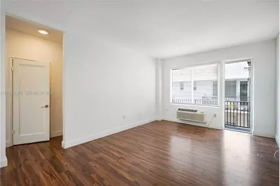 320 80th St #14, Miami Beach, FL 33141 - Photo 10