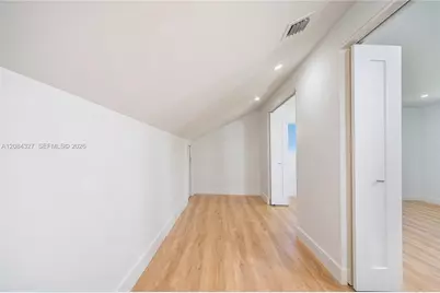 9361 SW 27th St, Miami, FL 33165 - Photo 18