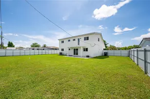 9361 SW 27th St, Miami, FL 33165 - Photo 4