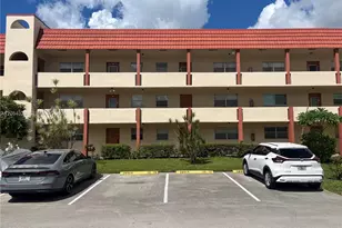 3051 E Sunrise Lakes Dr, Sunrise, FL 33322 - Photo 1