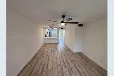 10304 Sunrise Lakes Blvd #209, Sunrise, FL 33322 - Photo 4