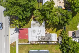 1116 Opa-Locka Blvd, Miami, FL 33168 - Photo 32