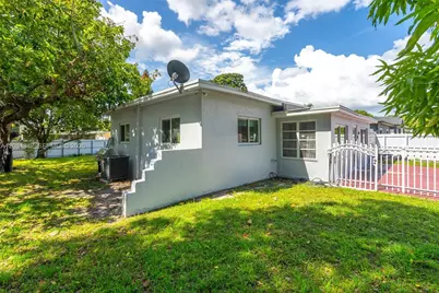 1116 Opa Locka Blvd, Miami, FL 33168 - Photo 20