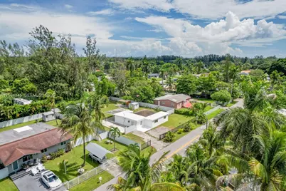 1843 NW 107th St, Miami, FL 33167 - Photo 46