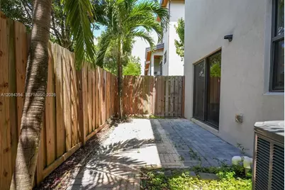 10455 NW 82nd St #10, Doral, FL 33178 - Photo 26