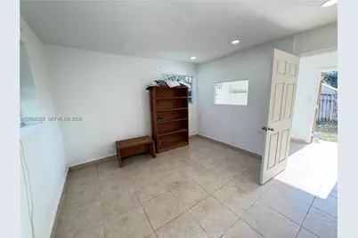 2212 Grant St #2, Hollywood, FL 33020 - Photo 14