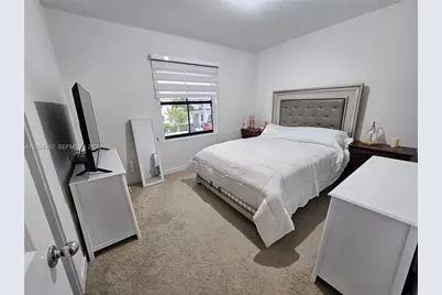 300 NE 12th St, Florida City, FL 33034 - Photo 36