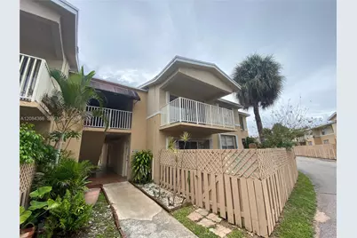 4154 NW 79th Ave #2C, Doral, FL 33166 - Photo 1