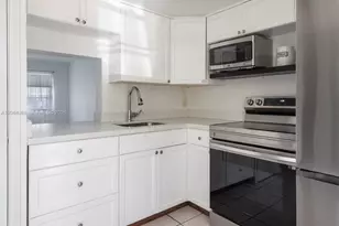 2810 NE 201st Terrace, Aventura, FL 33180 - Photo 1