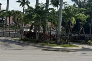 15680 SW 106th Ln, Miami, FL 33196 - Photo 4
