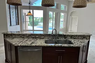18580 SW 44th St, Miramar, FL 33029 - Photo 6