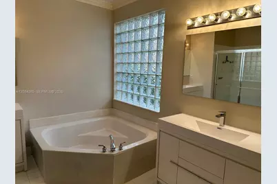 18580 SW 44th St #1, Miramar, FL 33029 - Photo 32