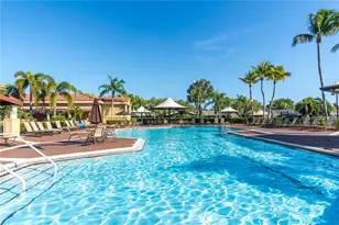 2220 SE 27th Dr, Homestead, FL 33035 - Photo 2