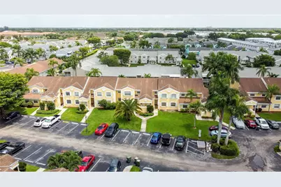 2220 SE 27th Dr #205-B, Homestead, FL 33035 - Photo 8