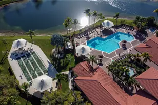 2220 SE 27th Dr, Homestead, FL 33035 - Photo 4
