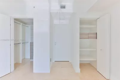1300 Brickell Bay Dr #1206, Miami, FL 33131 - Photo 14