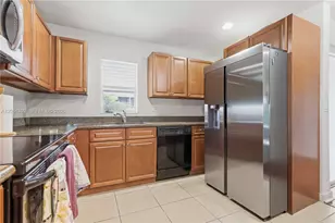 479 NE 1st St, Pompano Beach, FL 33060 - Photo 6