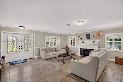 14010 Appalachian Trl, Davie, FL 33325 - Photo 12