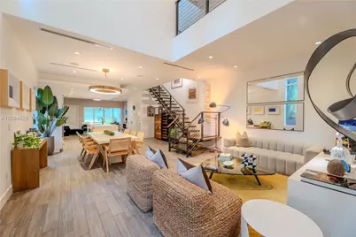 3167 Gifford Ln #3167, Miami, FL 33133 - Photo 2