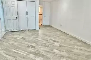 18901 NE 14th Ave, Miami, FL 33179 - Photo 12