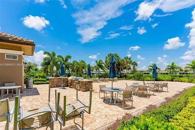 4330 Hillcrest Dr #520, Hollywood, FL 33021 - Photo 42