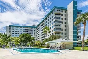 4330 Hillcrest Dr, Hollywood, FL 33021 - Photo 4