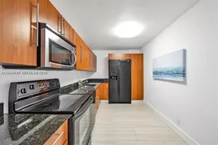 3001 S Ocean Dr, Hollywood, FL 33019 - Photo 10