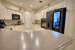 2706 Kinsington Cir, Weston, FL 33332 - Photo 12