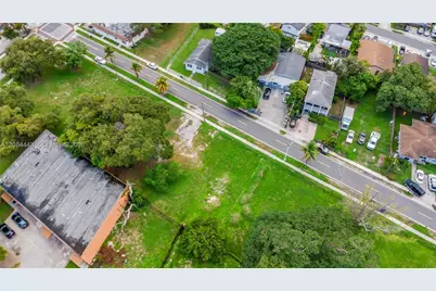 24 NW 5th Ave, Dania Beach, FL 33004 - Photo 2