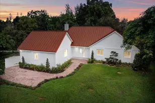 5600 SW 195th Terrace, Southwest Ranches, FL 33332 - Photo 1